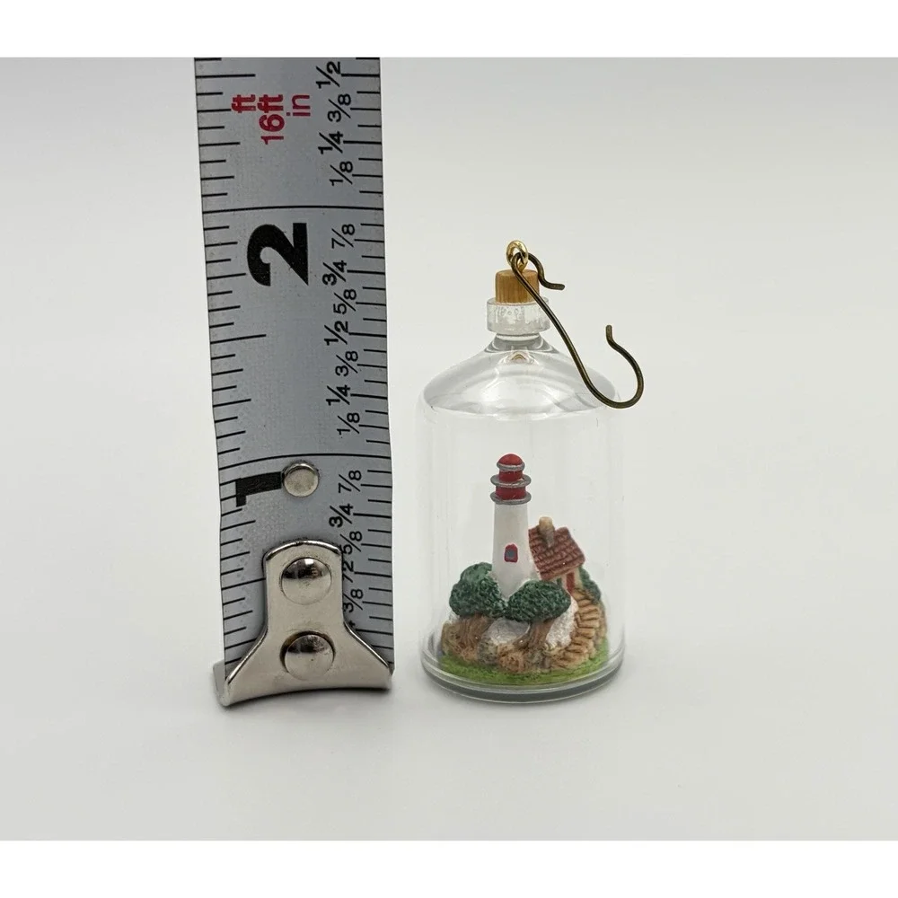 Hallmark Keepsake Ornament Seaside Scenes Lighthouse 1 Miniature 1999 Vintage